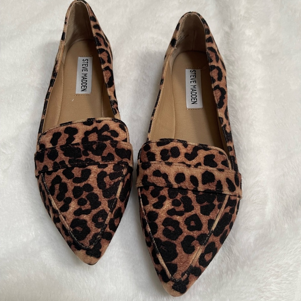 Steve Madden Women's Featherl Leopard Print Loafer Flats Tan Size 7